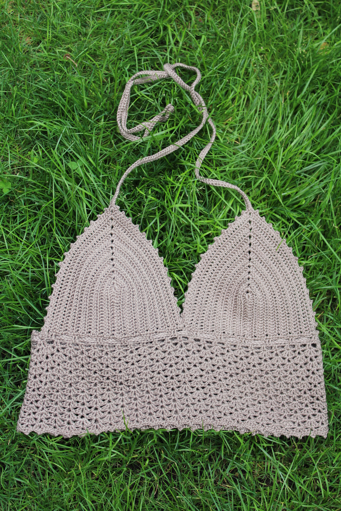 Häkeltop Breeze in Taupe
